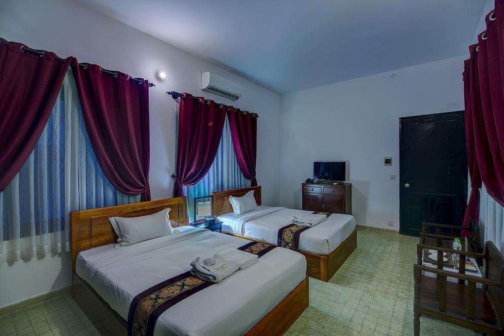 Prasats Boutique Hotel Phnom Penh Exteriör bild