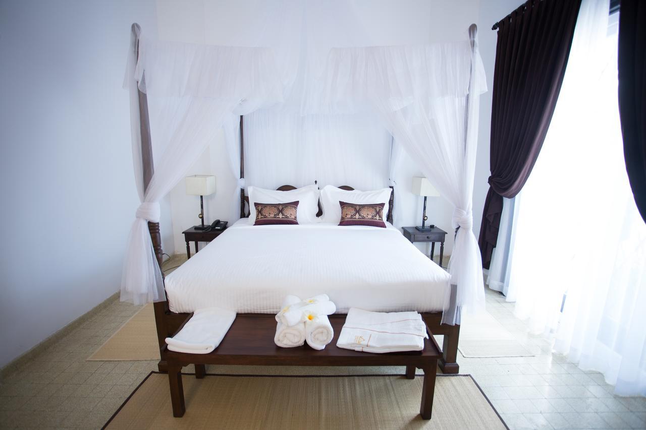 Prasats Boutique Hotel Phnom Penh Exteriör bild