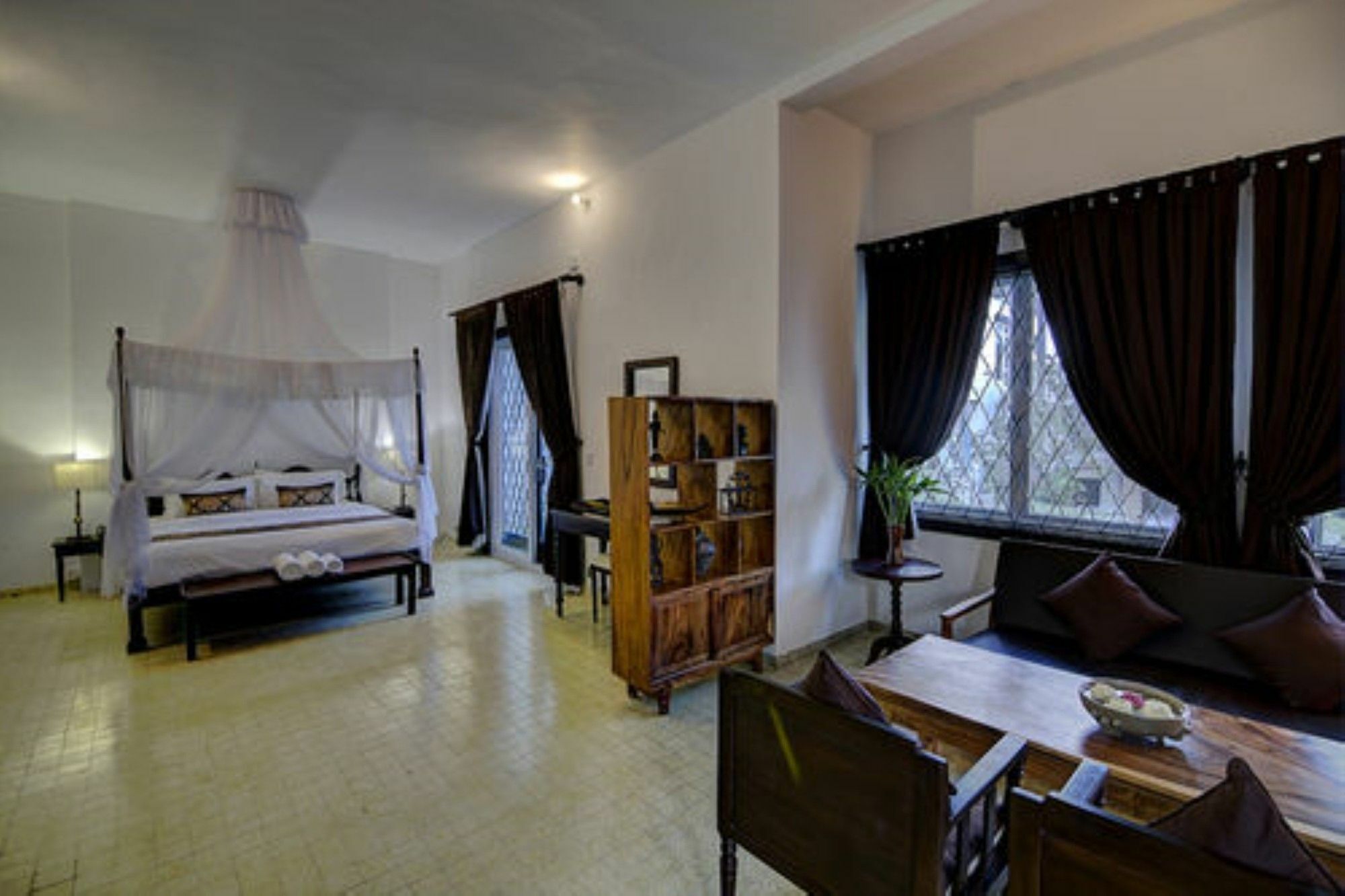 Prasats Boutique Hotel Phnom Penh Exteriör bild